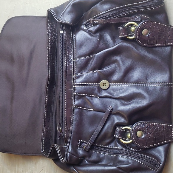 Vintage Beautiful Strang Design Dark Chocolate Women's Shoulder Bag. - Picture 7 of 16